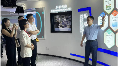 蕭山區(qū)政協(xié)副主席施利君一行蒞臨健培科技考察調(diào)研